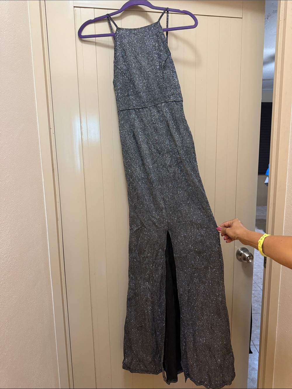Sparkle High-Neck dress in Metallic Gray